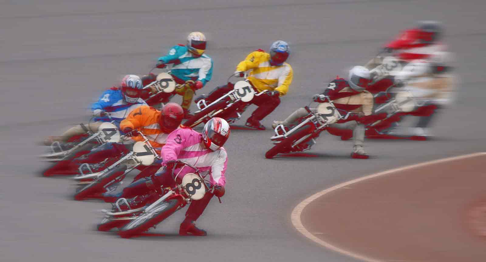全日本オートレース選手会浜松支部 児童福祉施設へ玩具一式を寄贈しました 浜松オート オフィシャルサイト